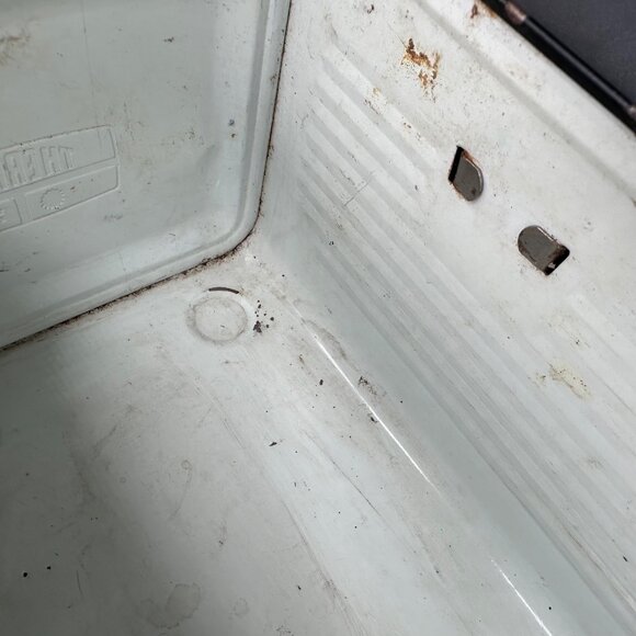 Vintage Thermos V Lunchbox Black Metal USA 1950s Retro Doomed Toolbox Industrial - Picture 14 of 16